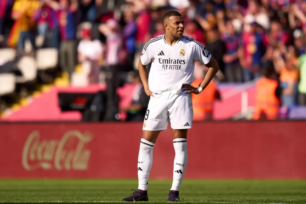 Kylian Mbappé playing for Real Madrid in a LaLiga match