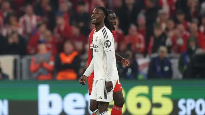 Real Madrid player walks off during a match as buildup grows around the predicted lineup vs Betis
