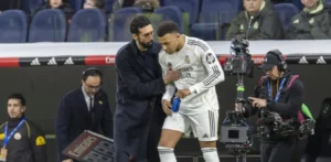 Touchline moment at Real Madrid as the Arbeloa Mbappe tweet story gains attention after the Oviedo fallout