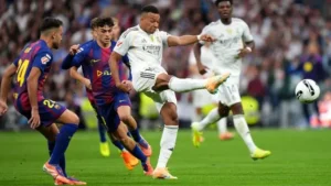 Eric Garcia Mbappe comments image showing Kylian Mbappe in action for Real Madrid against Barcelona in El Clásico