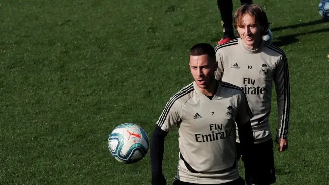 Hazard Modric Real Madrid number 10 image showing Eden Hazard and Luka Modric in Real Madrid training