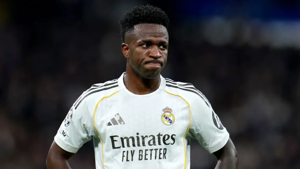 Real Madrid forward pictured during a match as the Vinicius Real Madrid contract renewal enters a decisive stage.